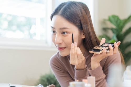 A Photo For A Blog Post About Can I Wear Makeup After PRP Under The Eye